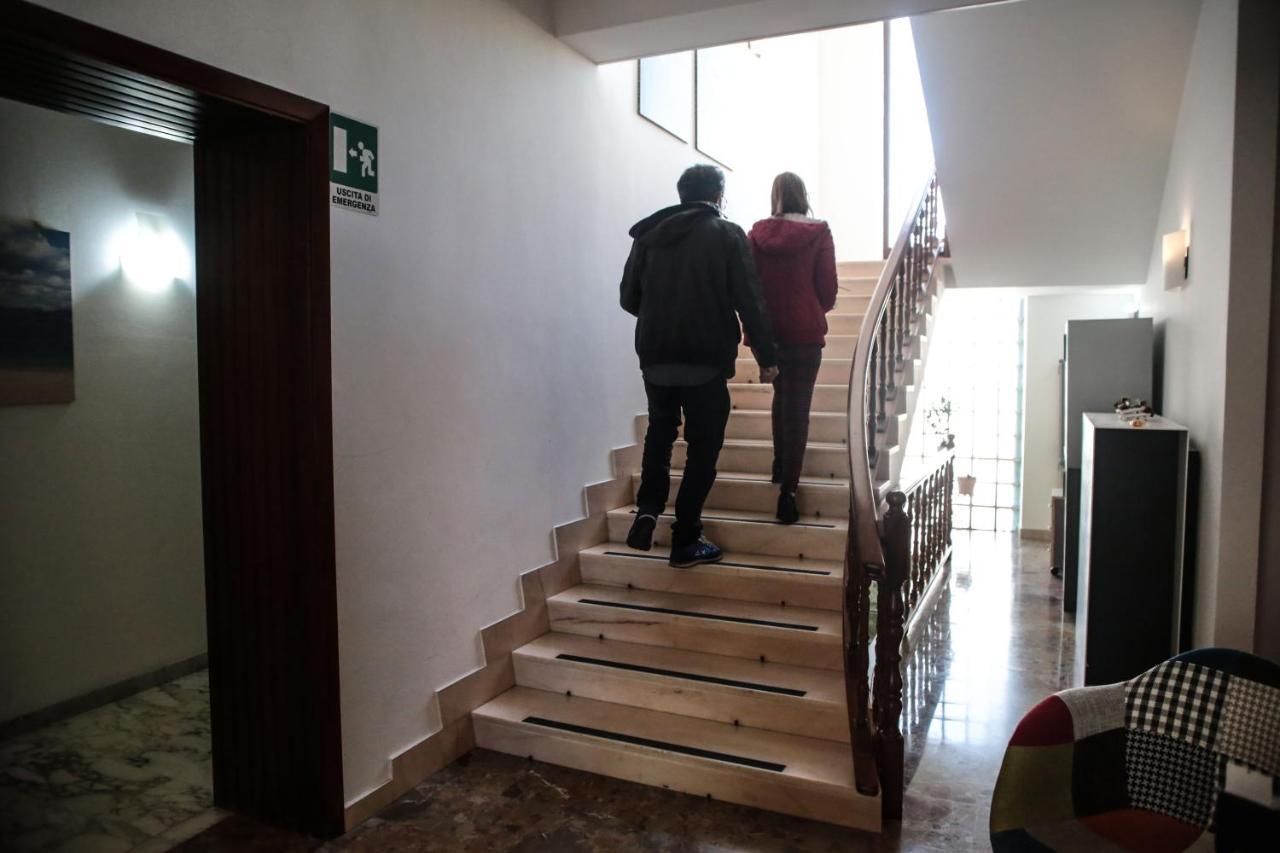 Hotel I Colori Sant'Antioco Exterior photo